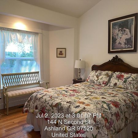 אשלנד Second Street Cottages מראה חיצוני תמונה