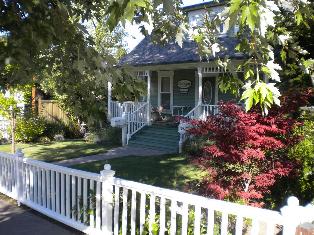 אשלנד Second Street Cottages מראה חיצוני תמונה
